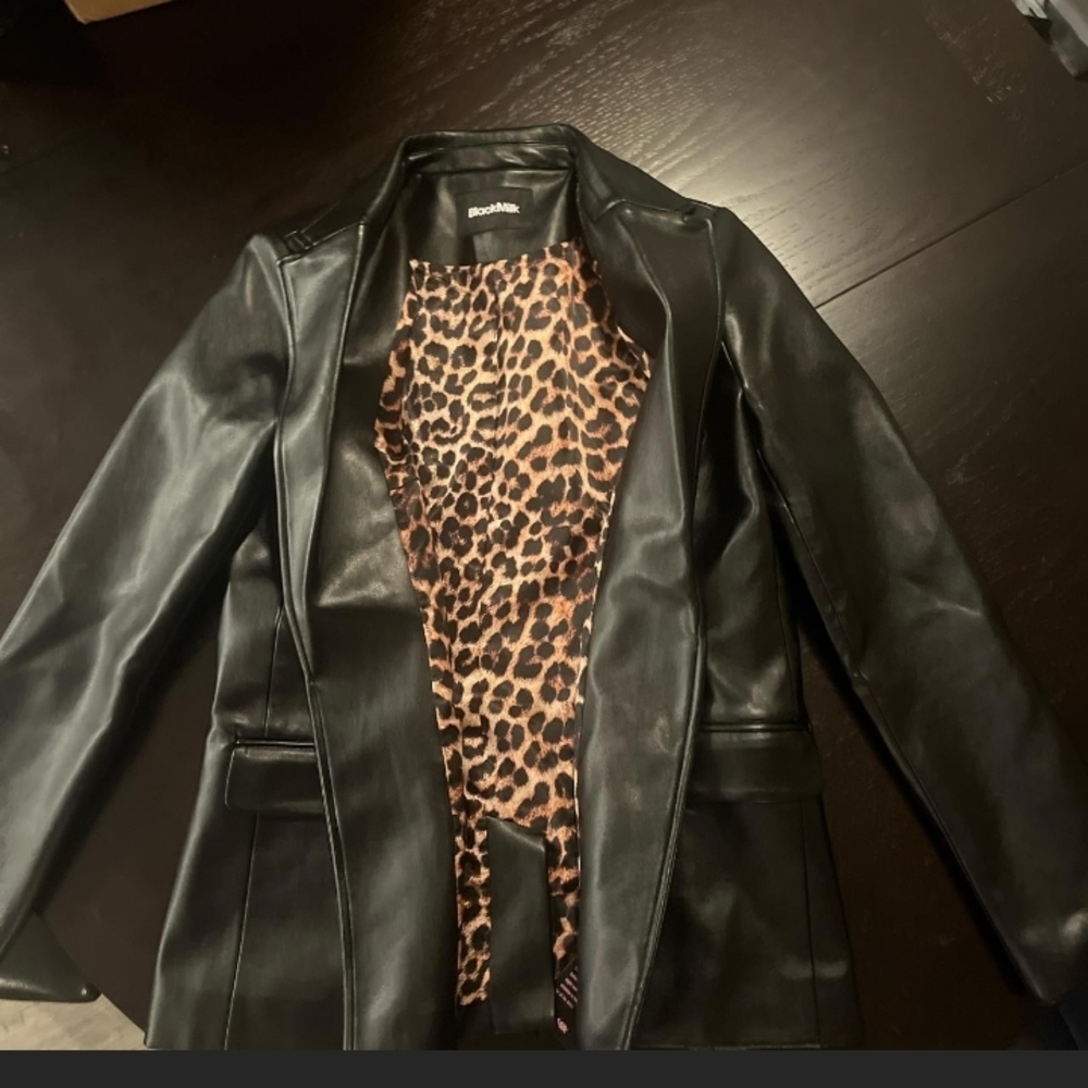 NWT Blackmilk Claws Out Blazer, Small - Picture 3 of 7